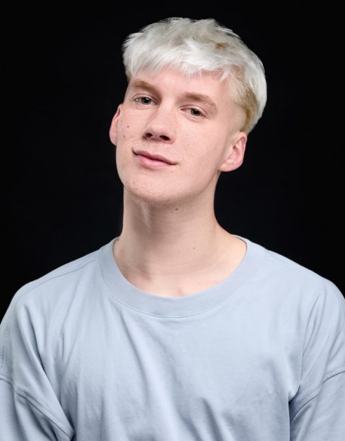 Артем Майков