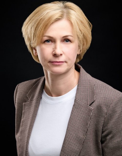 Олена Антохіна